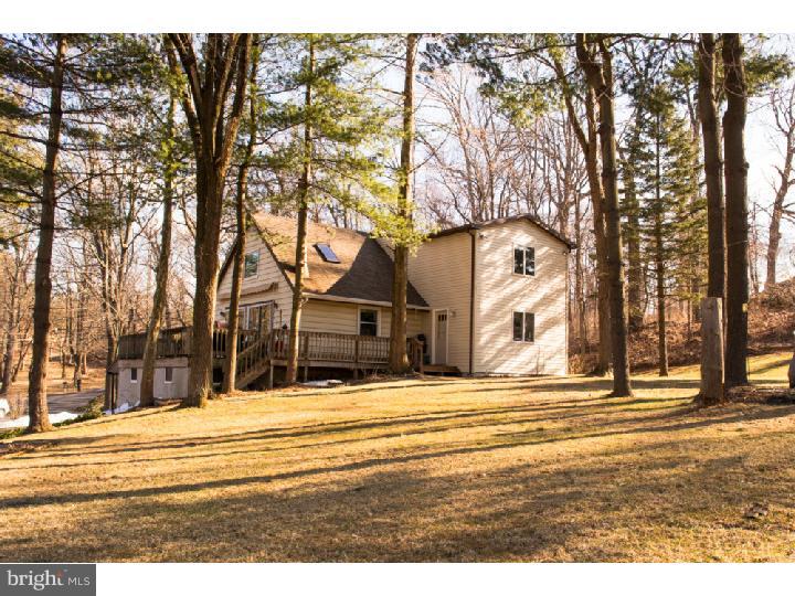 160 Morvale Road Easton, PA 18042 - Photo 22 of 24 Exterior Side