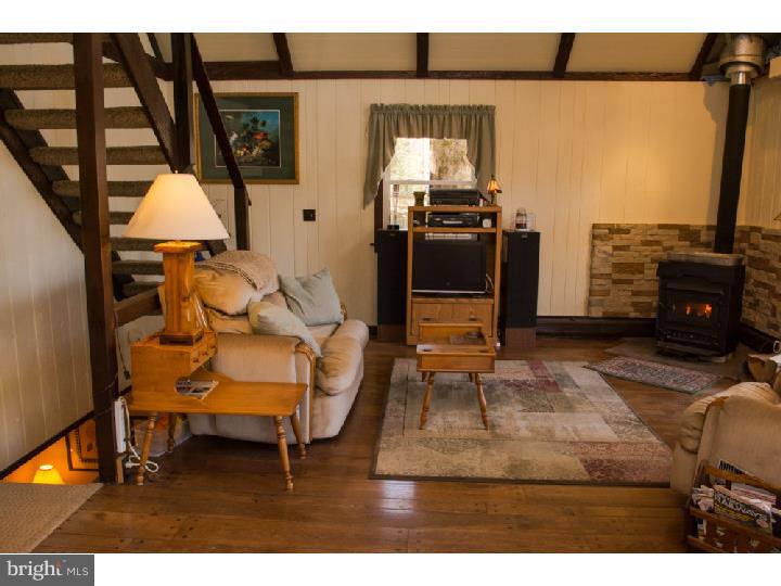 160 Morvale Road Easton, PA 18042 - Photo 5 of 24 Great Room