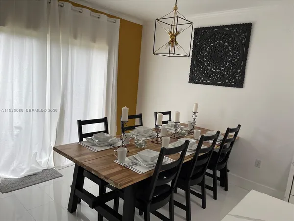 $988,888 | 1236 Northwest 208th Street, Miami Gardens, FL 33169