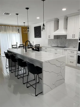 $988,888 | 1236 Northwest 208th Street, Miami Gardens, FL 33169