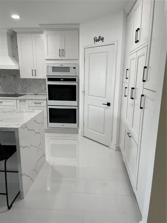 $988,888 | 1236 Northwest 208th Street, Miami Gardens, FL 33169