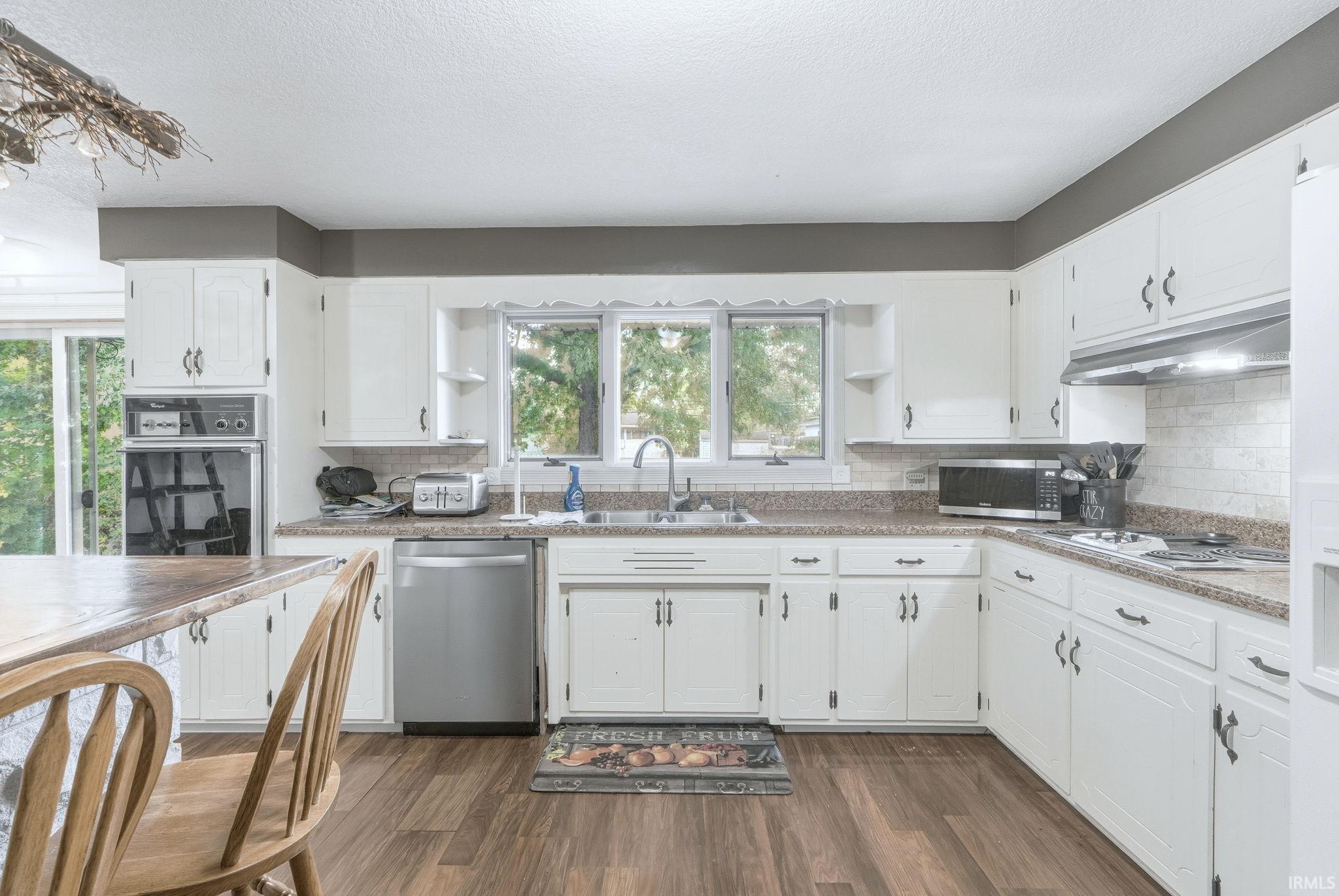 3668 Stellhorn Road Fort Wayne, IN 46815 - Photo 7 of 19 Gallery Image 7