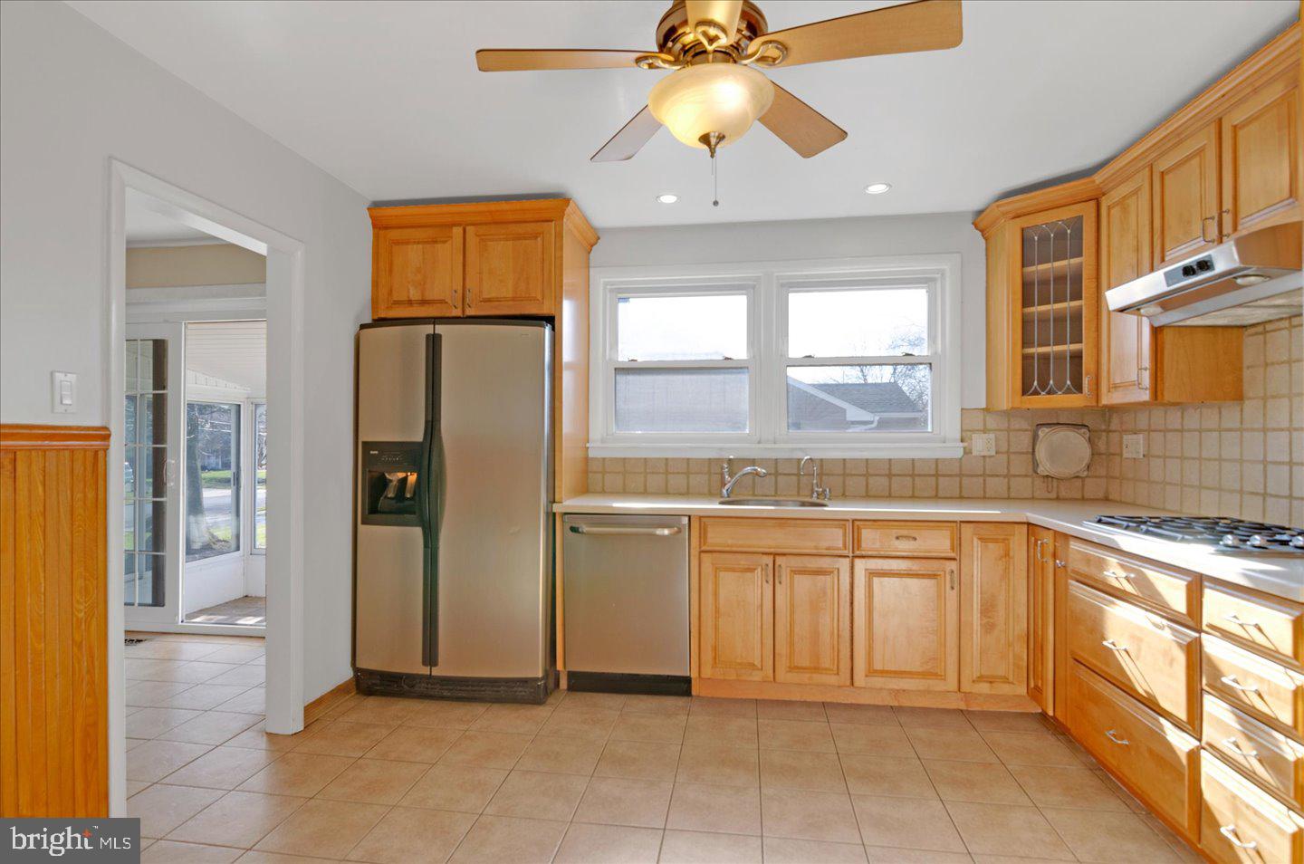 2161 Riverton Road Cinnaminson, NJ 08077 - Photo 19 of 60 Gallery Image 19