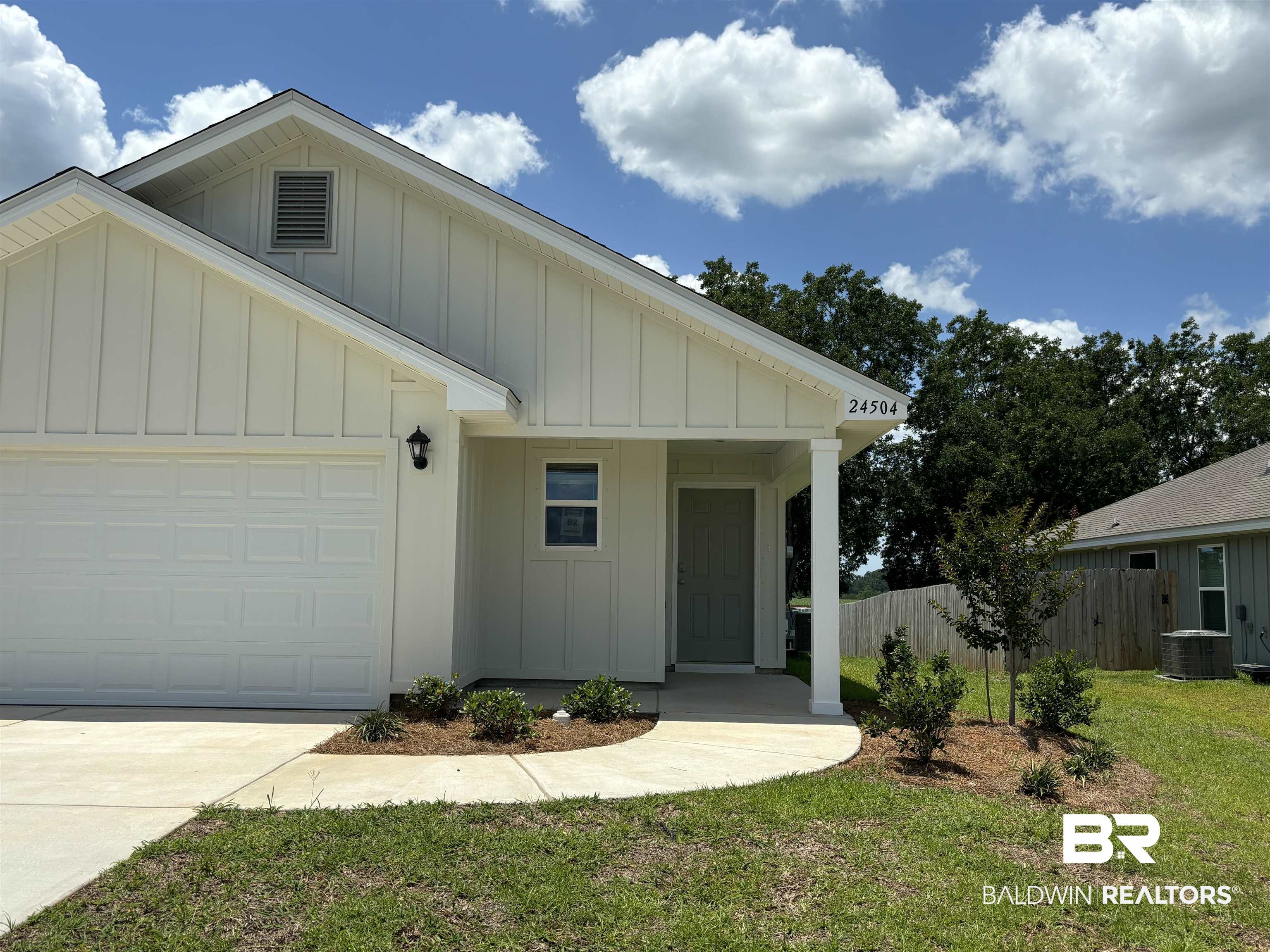 24504 Ponder Loop Loxley, AL 36551 - Photo 1 of 50 Close Up Front of House