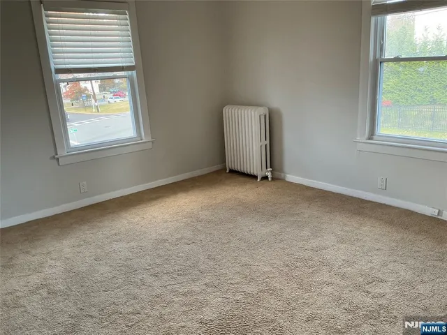 $3,200 | 493 Engle Street, Unit 2A, Englewood, NJ 07631