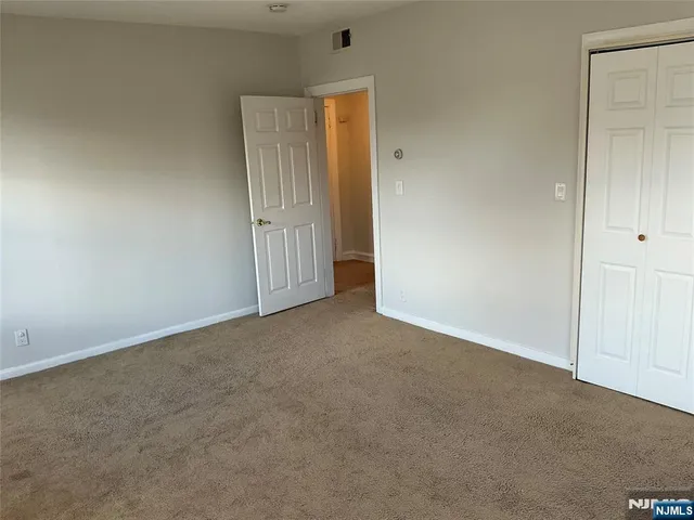 $3,200 | 493 Engle Street, Unit 2A, Englewood, NJ 07631