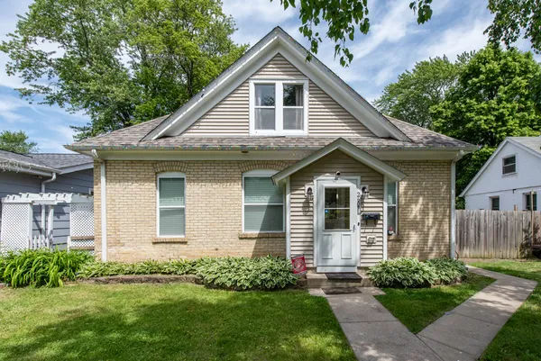 $290,000 | 2607 Gideon Avenue, Zion, IL 60099