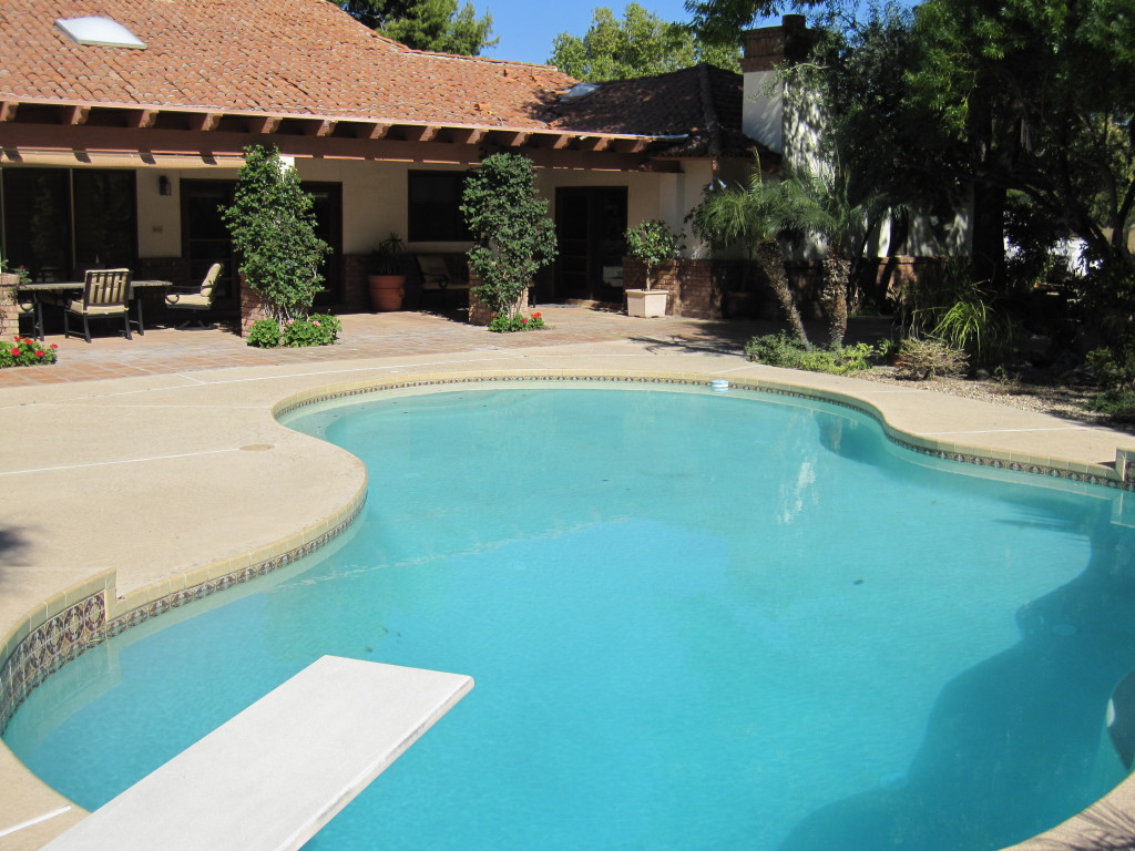 2117 East Ranch Road Tempe, AZ 85284 - Photo 24 of 25 pool & decking