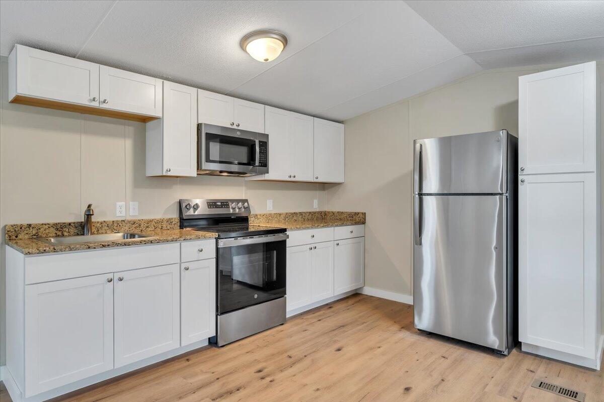 9467 Truevine Road Glade Hill, VA 24092 - Photo 10 of 37 10-MIB06501