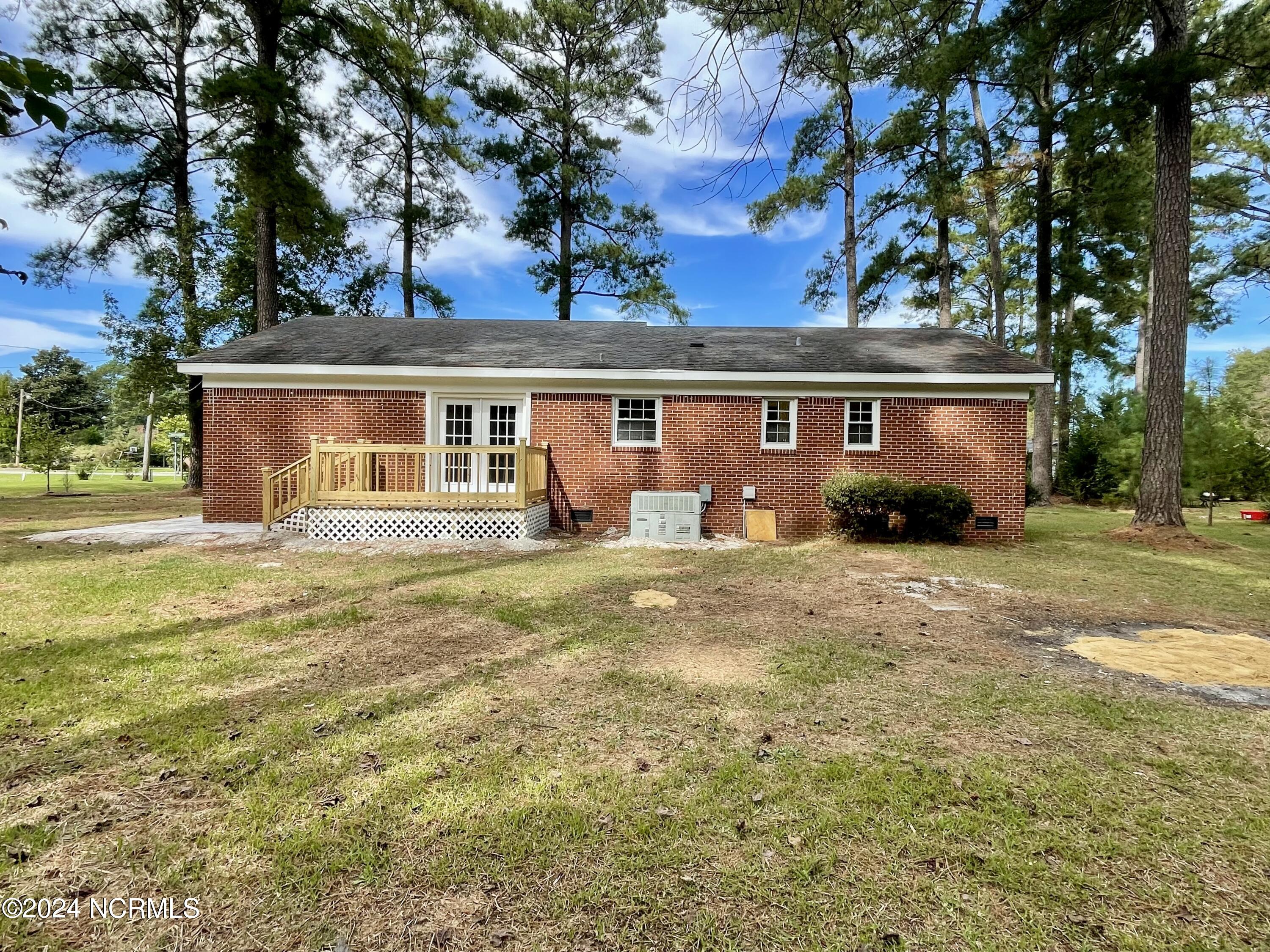 1076 Shepherd Road Robersonville, NC 27871 - Photo 6 of 41 Back of property