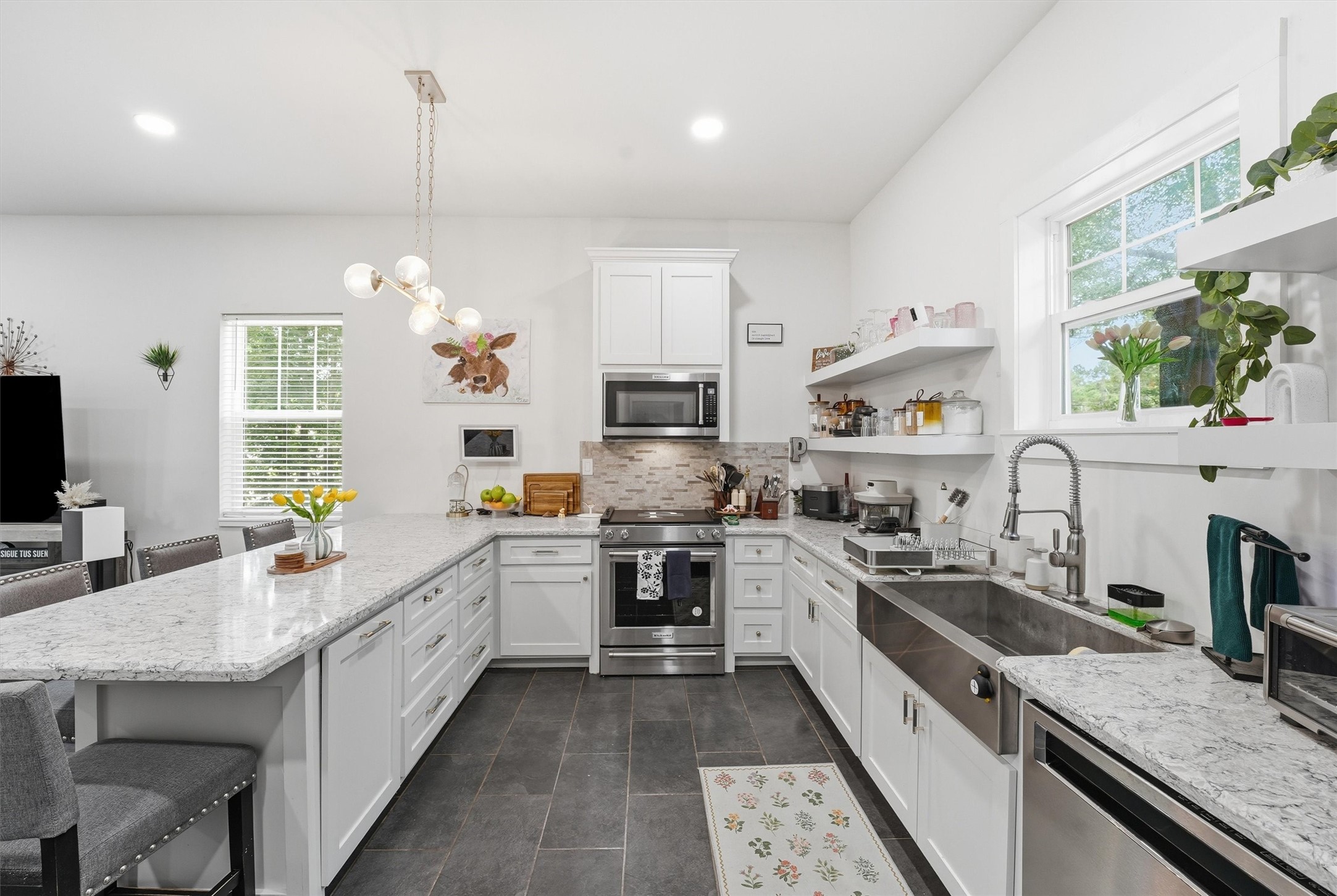 13100 Royal Springs Road Conroe, TX 77303 - Photo 5 of 10 Kitchen