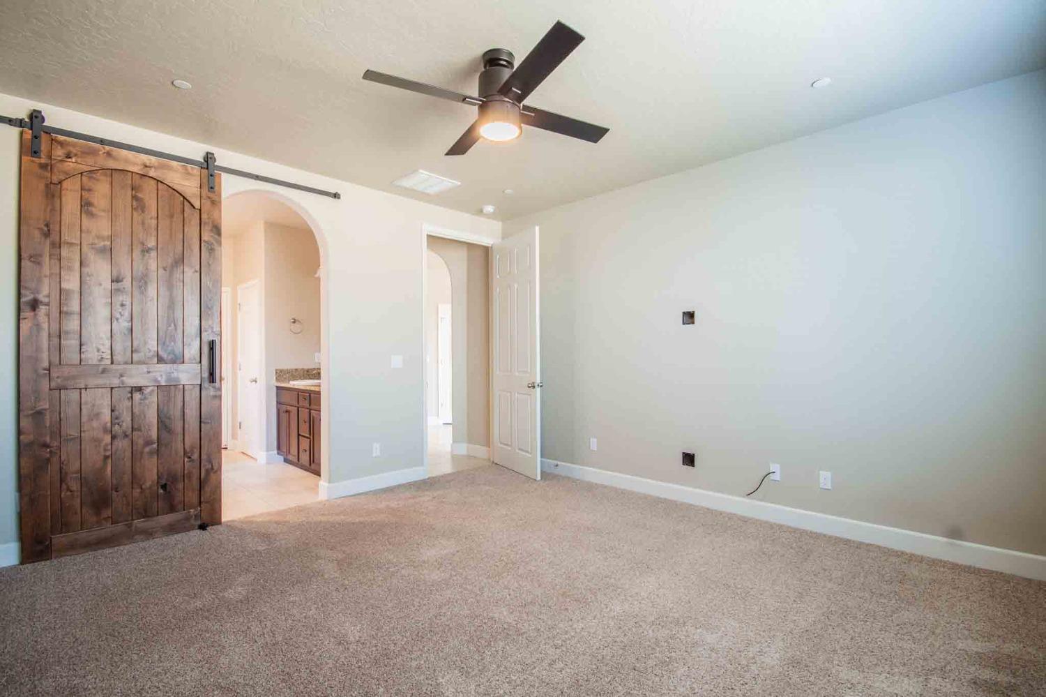 3439 Brimhall Lane Clovis, CA 93619 - Photo 18 of 43