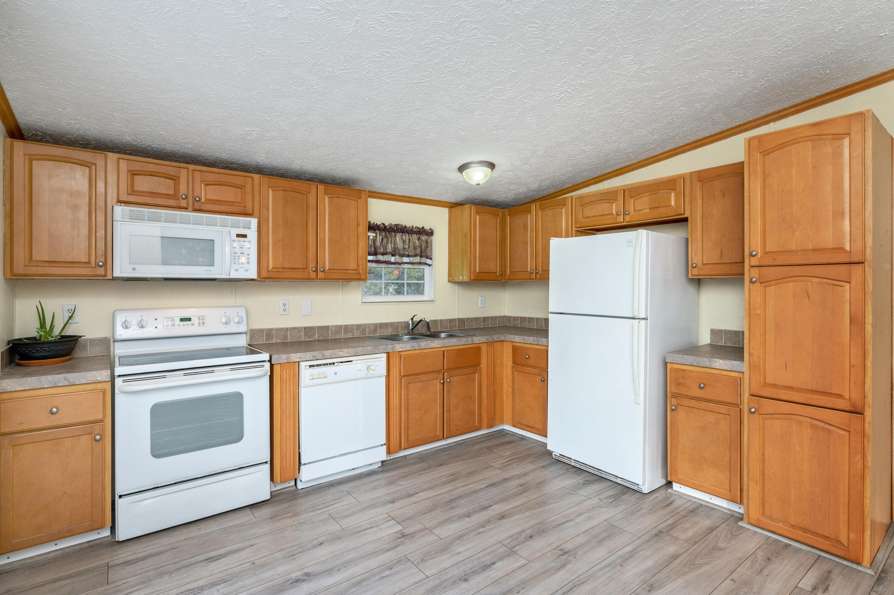 2729 Teepee Road Navarre, FL 32566 - Photo 8 of 30 2729 Teepee Rd-5