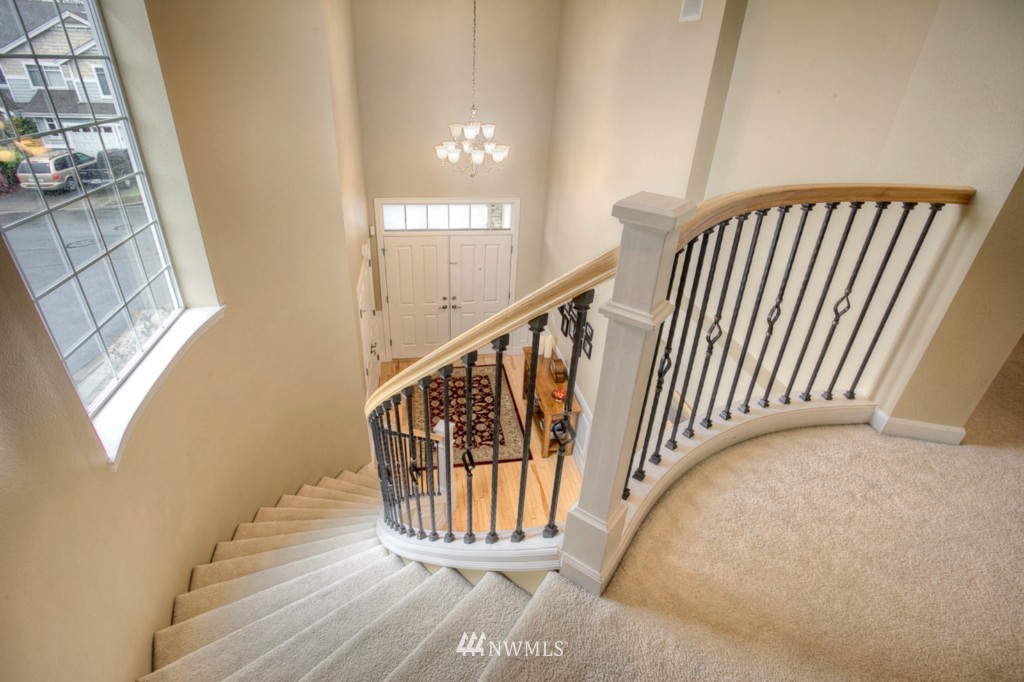 16960 164th Way Southeast Renton, WA 98058 - Photo 10 of 18