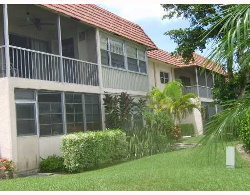 9272 Southwest 3rd Street, Unit 416 Boca Raton, FL 33428 - Photo 1 of 12 Primary Photo