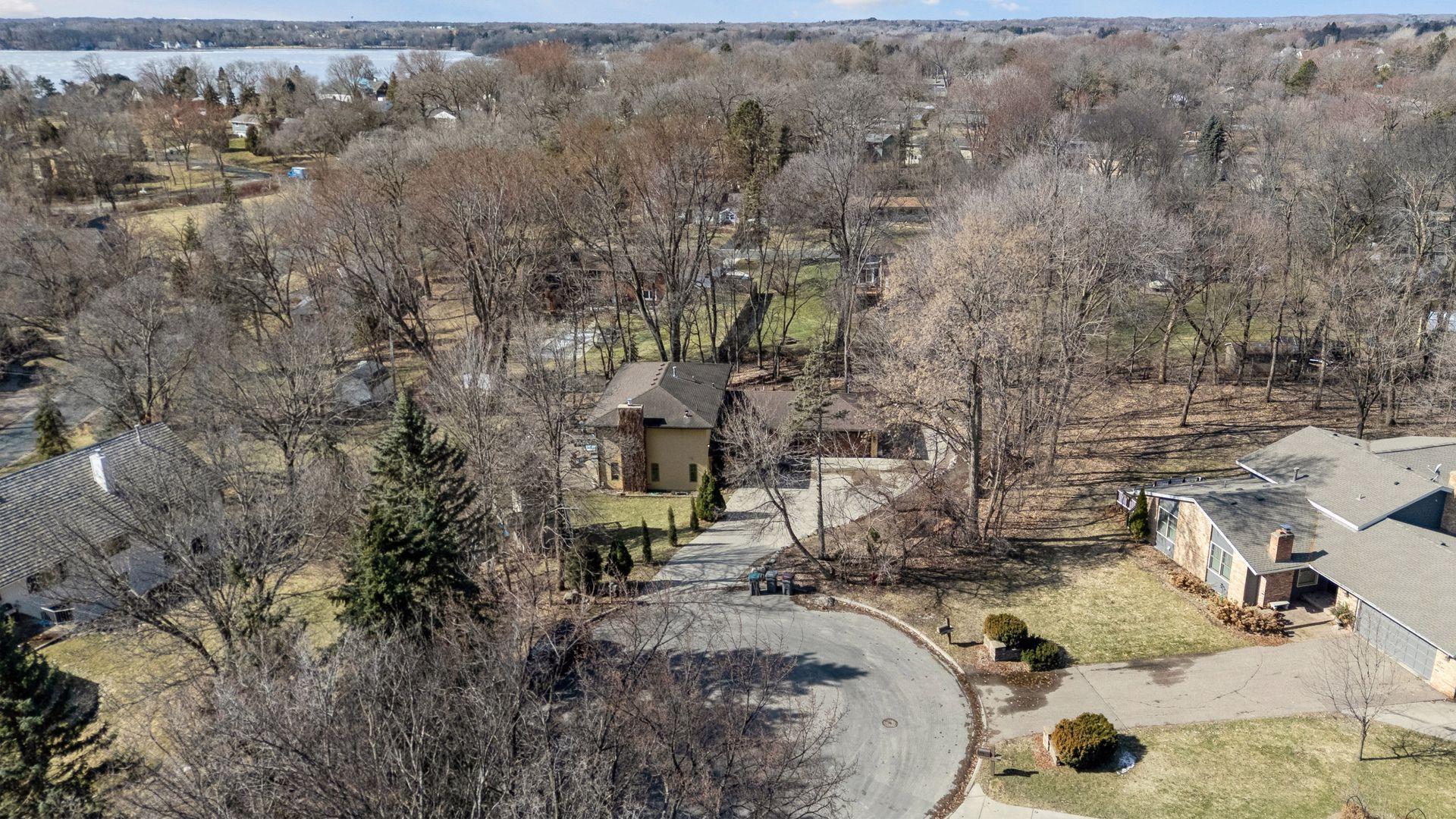 6220 Barberry Circle Excelsior, MN 55331 - Photo 55 of 57