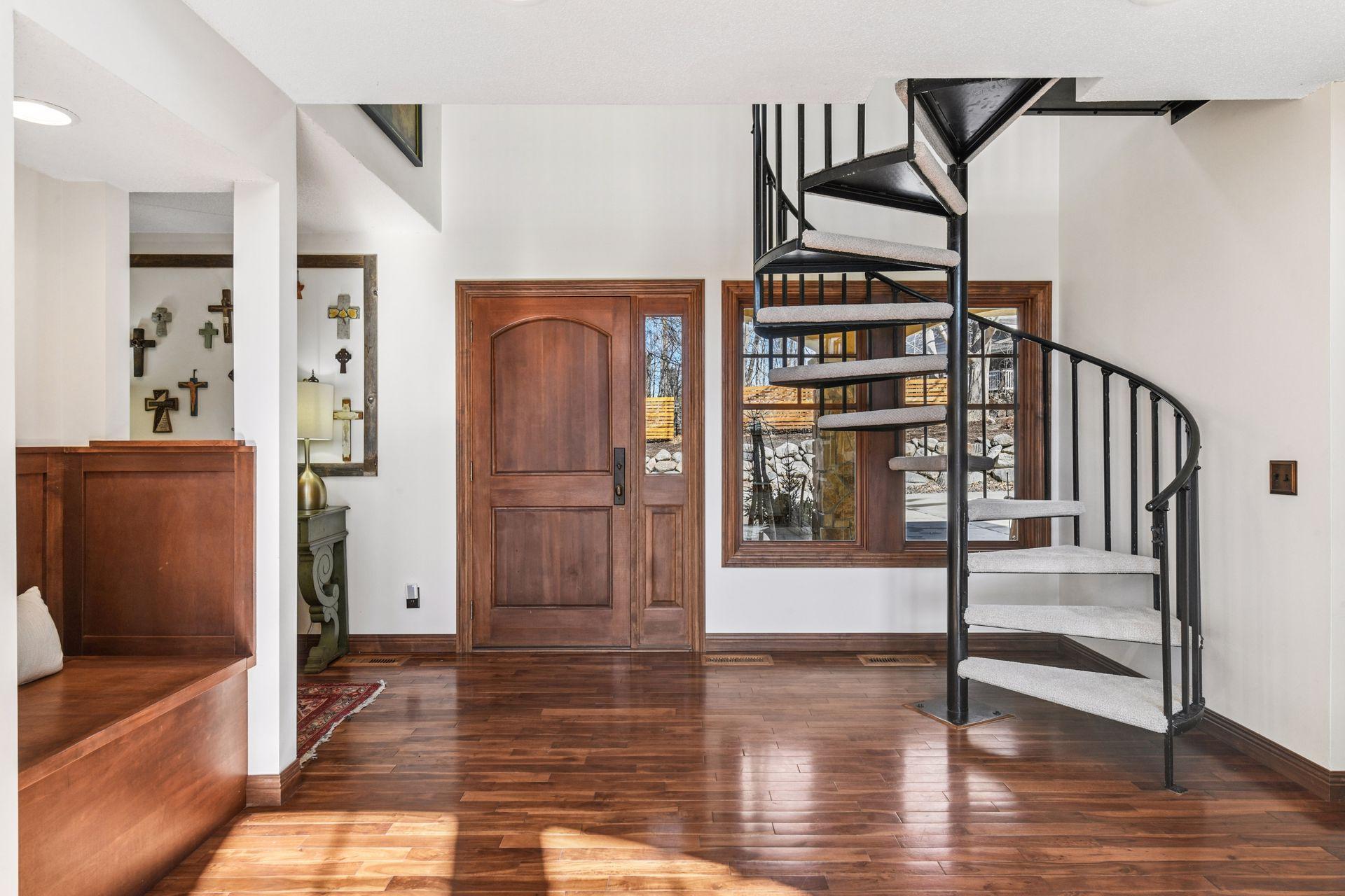 6220 Barberry Circle Excelsior, MN 55331 - Photo 6 of 57