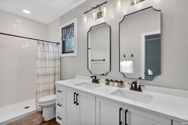 $495,000 | 53736 Terre Verde Hills Court, South Bend, IN 46628