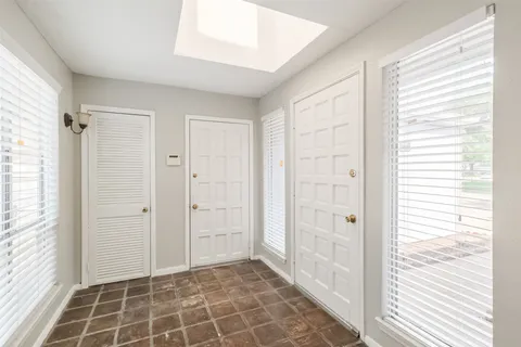 $249,900 | 14415 Locke Lane, Houston, TX 77077