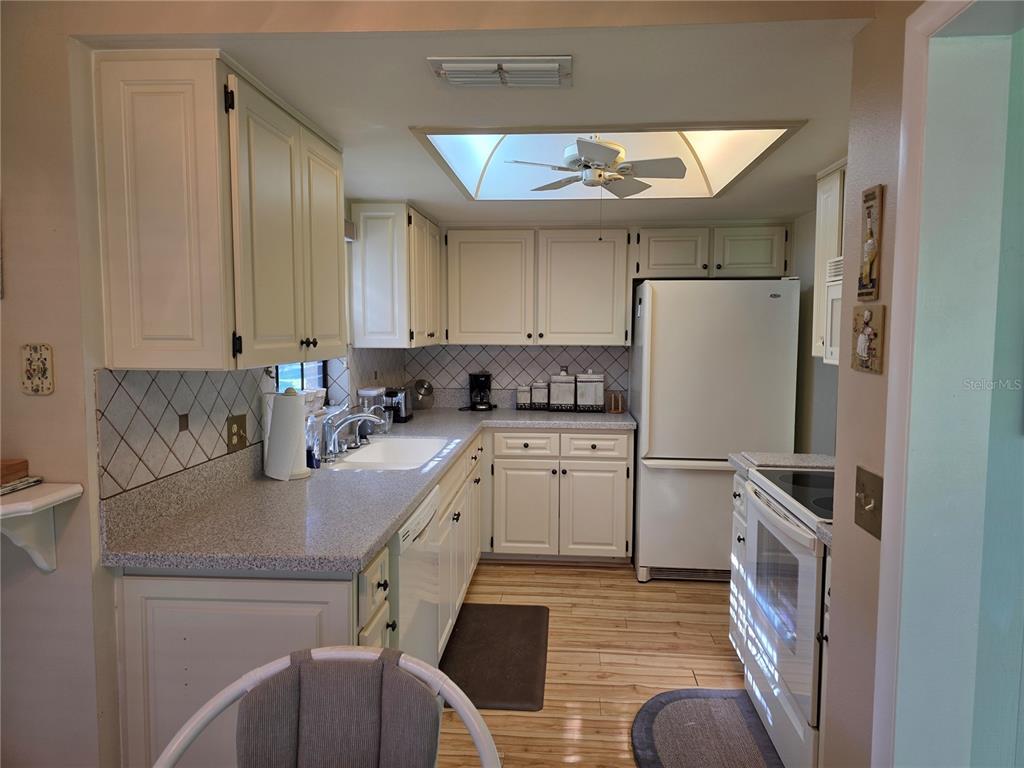 6764 Pearleaf Court Spring Hill, FL 34606 - Photo 7 of 26