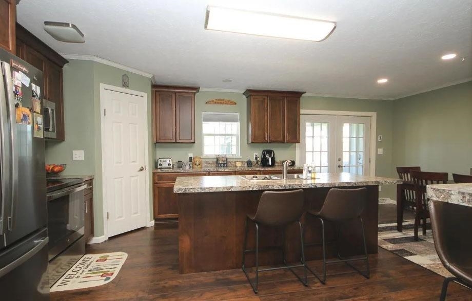 5557 East Pleasant Valley Road Shepherd, MI 48883 - Photo 9 of 35