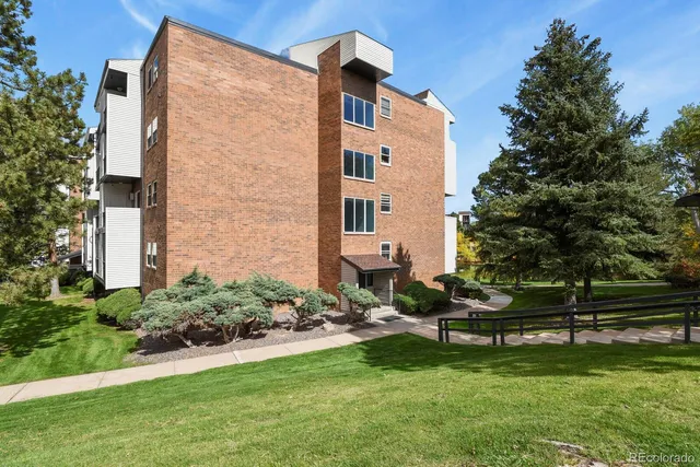 $290,000 | 1250 Golden Circle, Unit 404, Golden, CO 80401