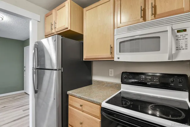 $290,000 | 1250 Golden Circle, Unit 404, Golden, CO 80401