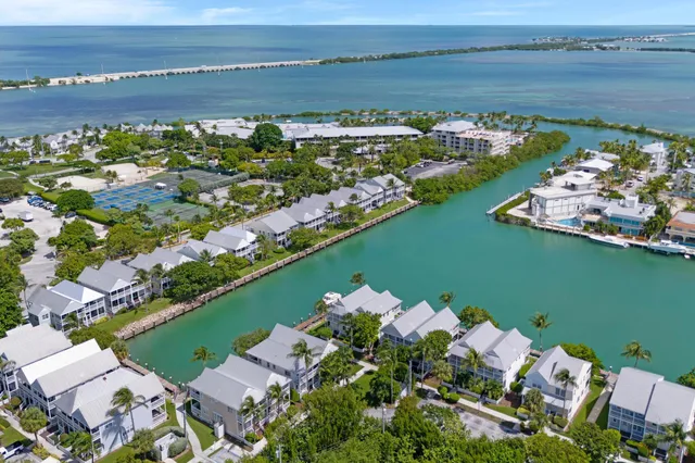 $849,995 | 7075 Hawks Cay Boulevard, Marathon, FL 33050