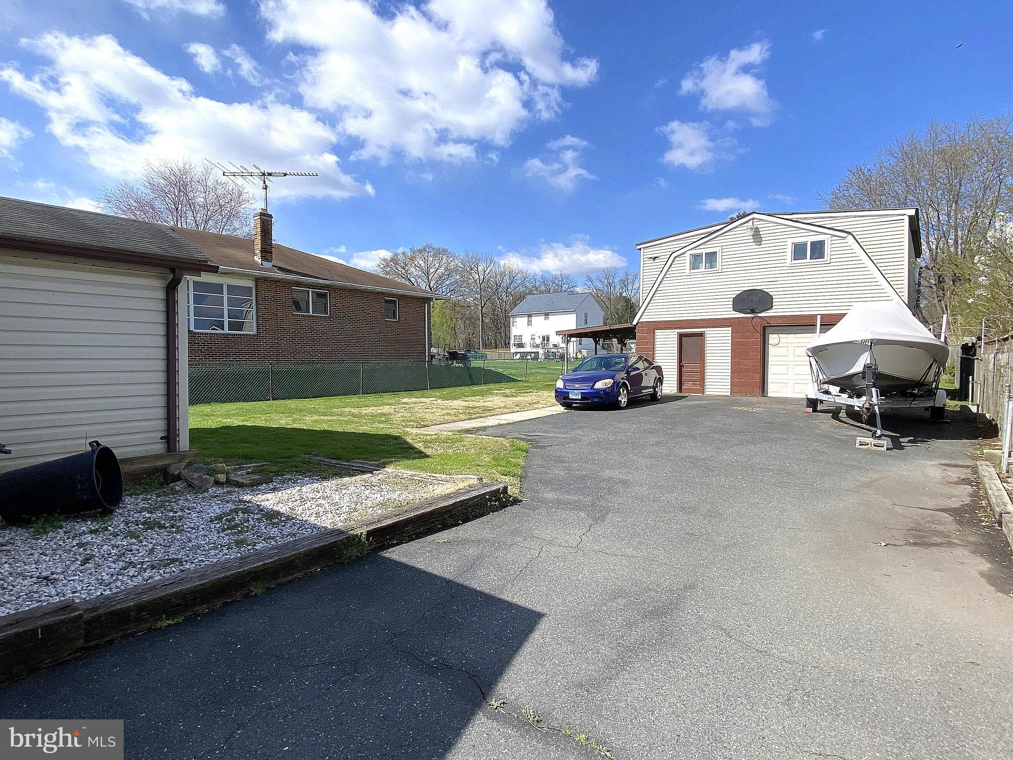 2218 Lodge Farm Road Baltimore, MD 21219 - Photo 8 of 76