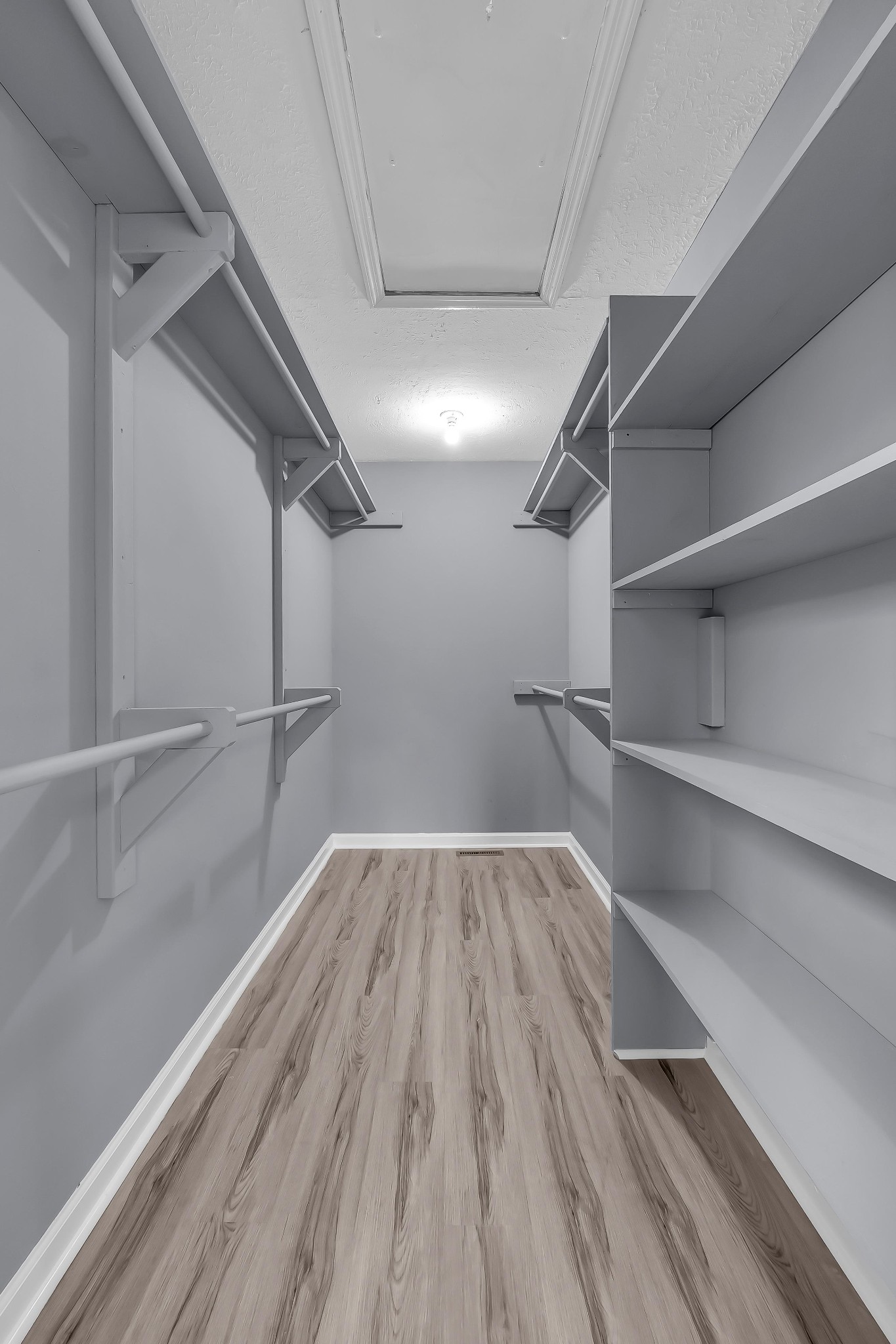 99 Anthony Mill Road Tullahoma, TN 37388 - Photo 19 of 37 a view of an empty walk in closet