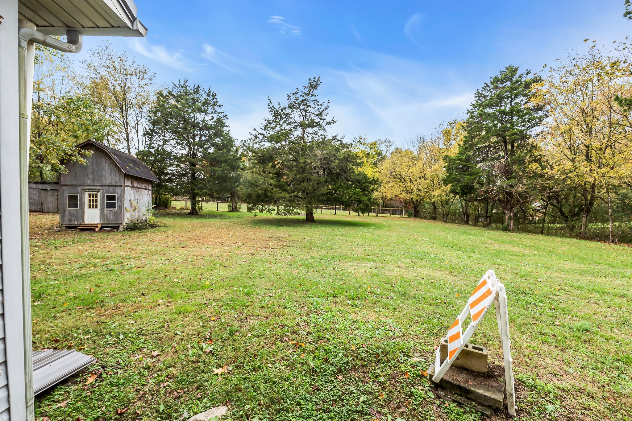 99 Anthony Mill Road Tullahoma, TN 37388 - Photo 32 of 37 a view of a house with a yard