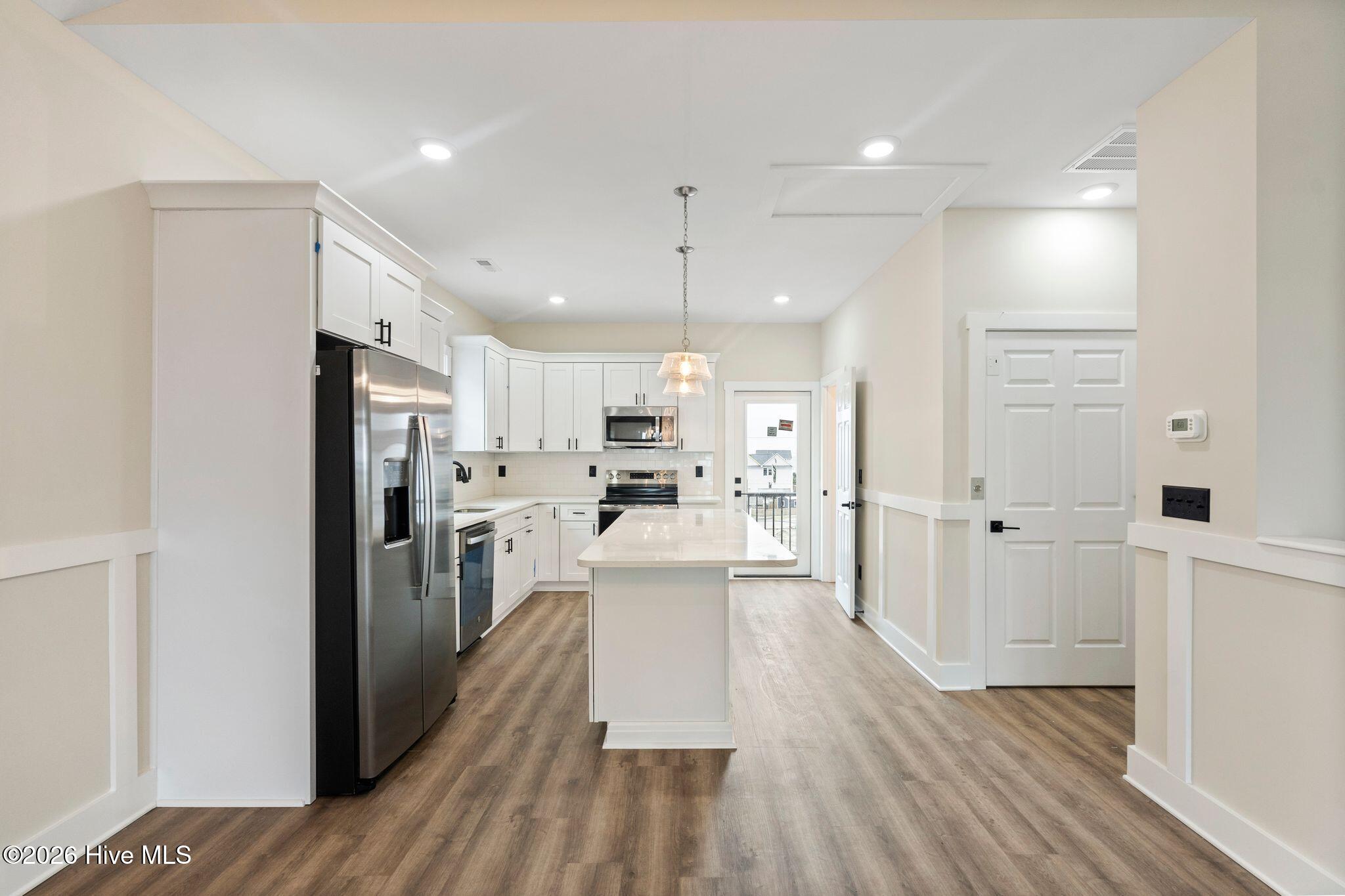 209 Shell Road, Unit 3B Surf City, NC 28445 - Photo 18 of 71 Similar Photo