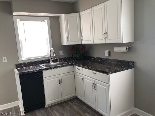 1200 Mayfield Ridge Road Cleveland, OH 44124 - Photo 6 of 12