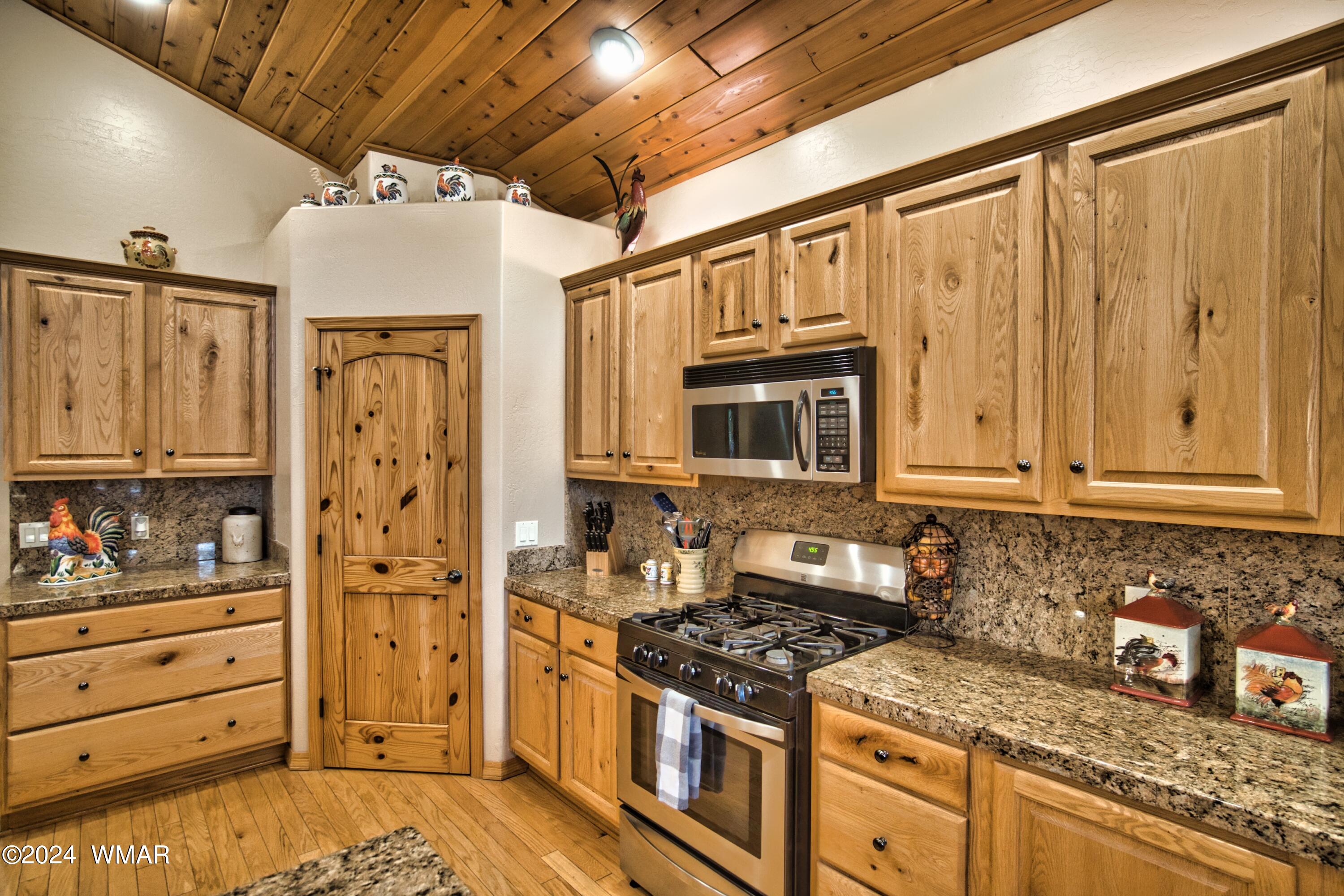 7850 White Oak Road Pinetop, AZ 85935 - Photo 19 of 60 Gallery Image 19