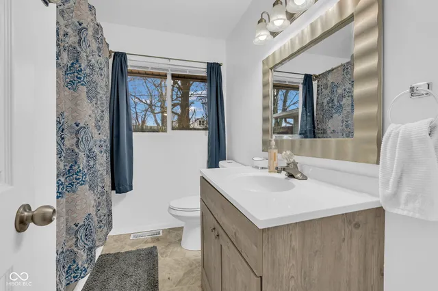 $239,999 | 2213 Cardinal Drive, Indianapolis, IN 46227