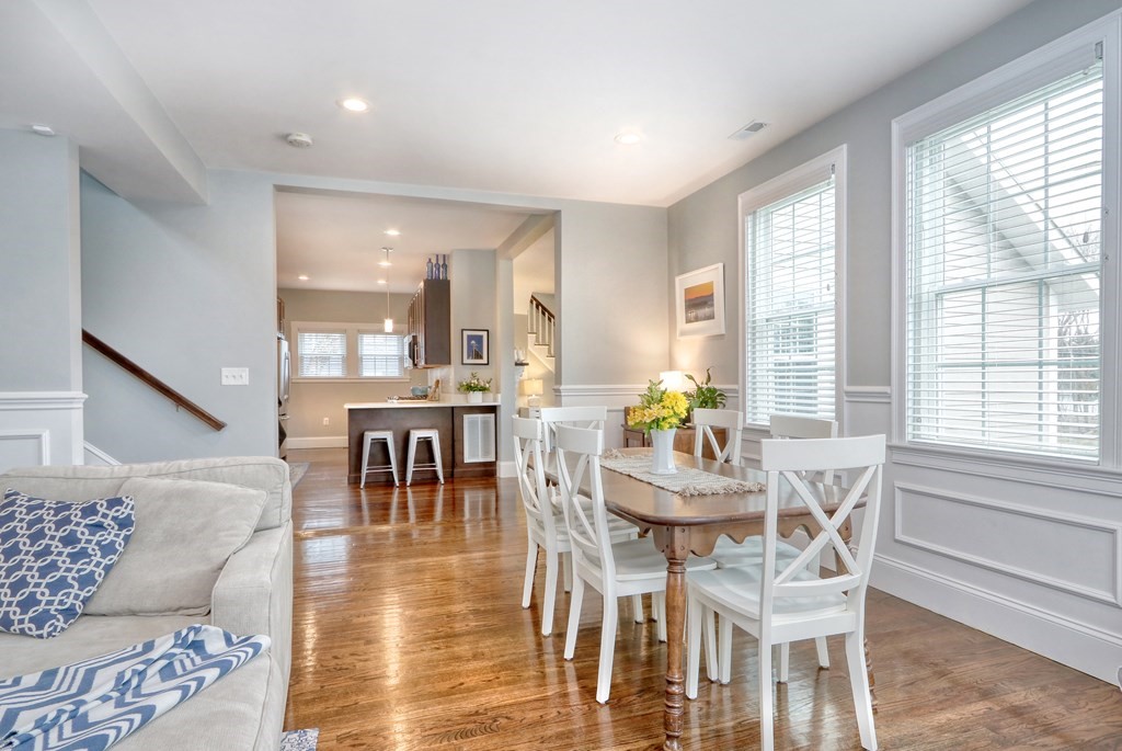 386 Reedsdale Road Milton, MA 02186 - Photo 12 of 29 Gallery Image 12