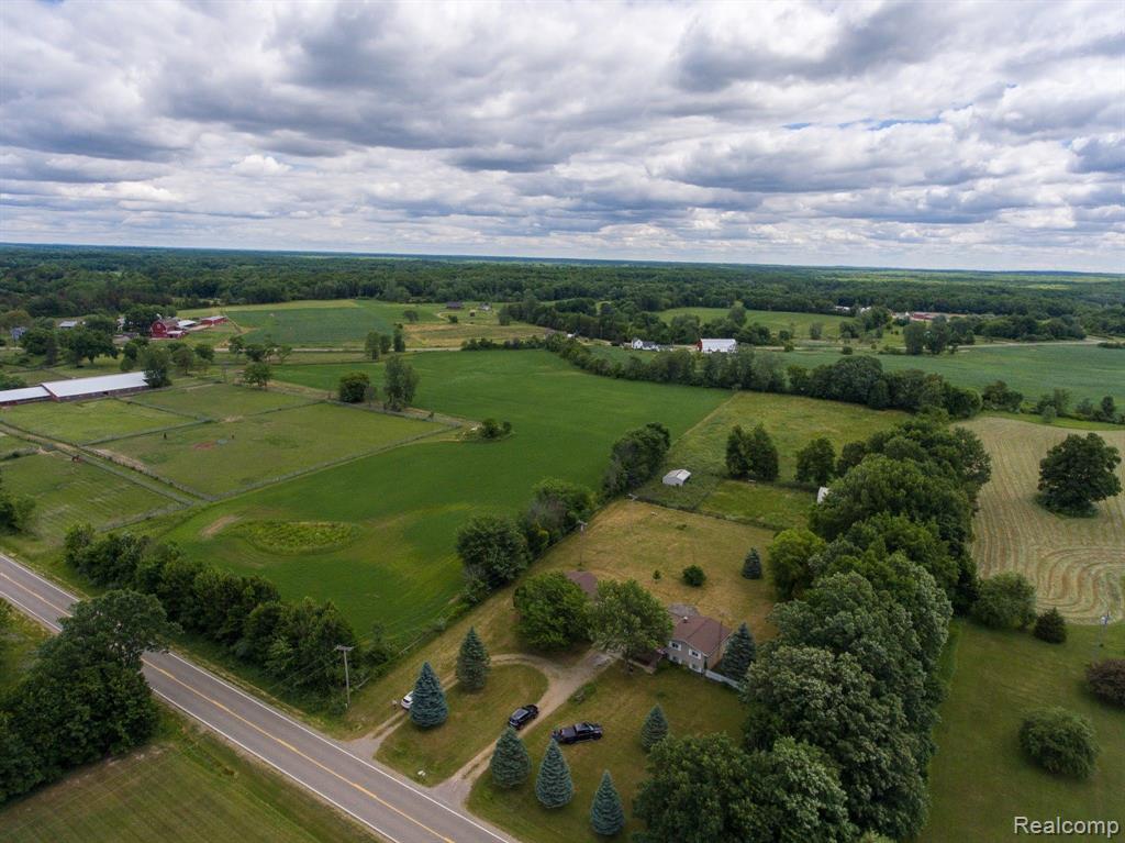 3834 Klam Road Columbiaville, MI 48421 - Photo 37 of 43