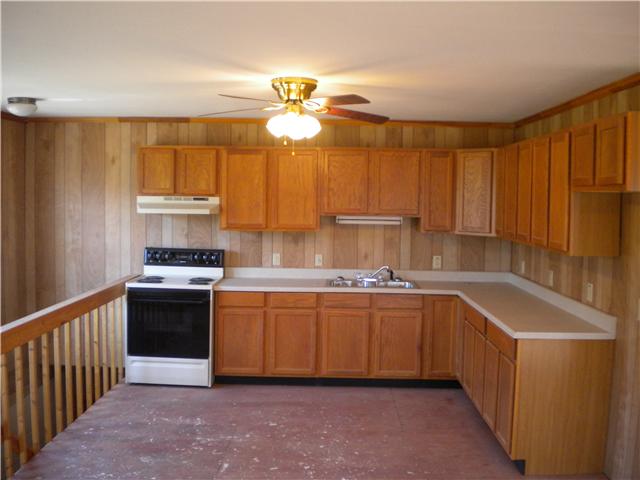 331 Clear Creek Road Pulaski, TN 38478 - Photo 5 of 12 Kitchen