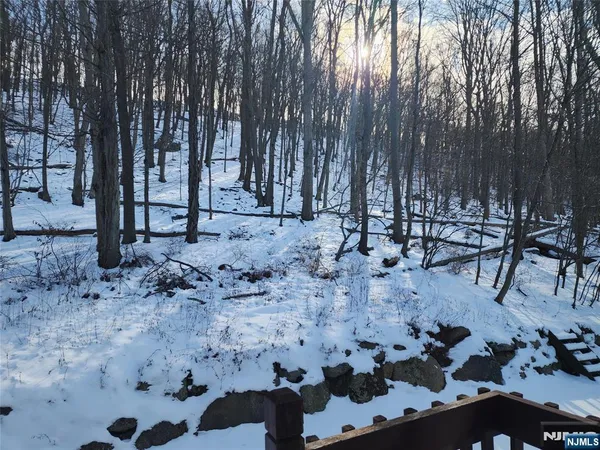 $649,800 | 17 Bowers Drive, Hackettstown, NJ 07840