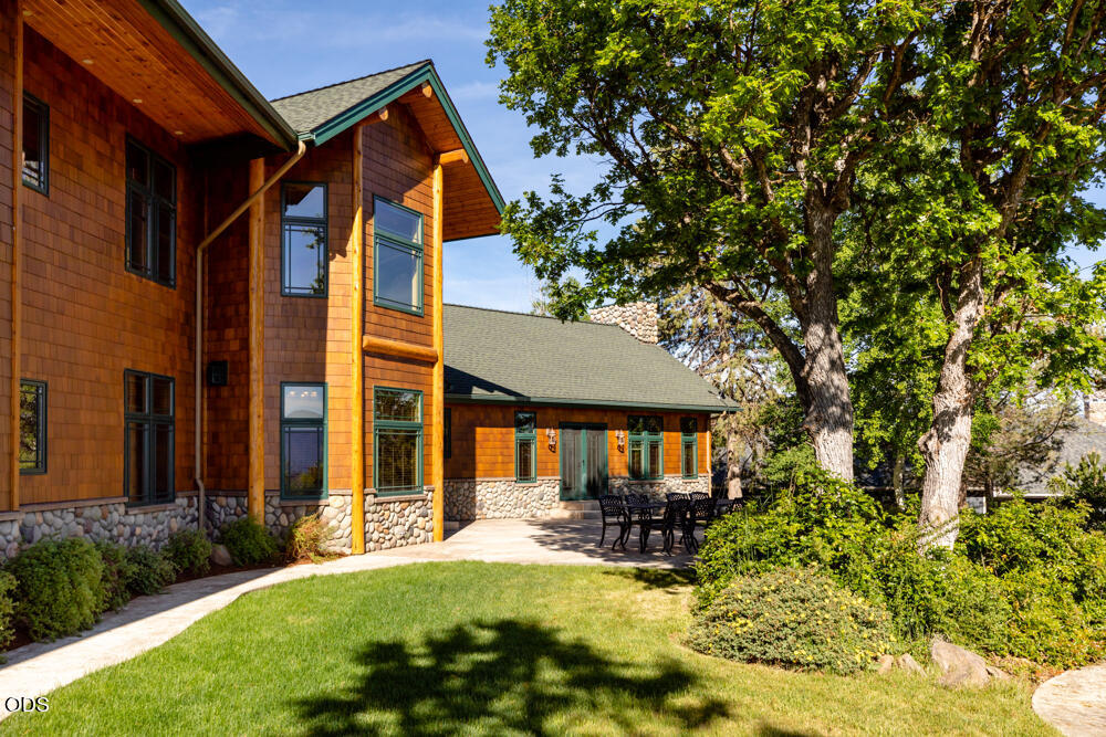 6439 Cooper's Hawk Road Klamath Falls, OR 97601 - Photo 47 of 153