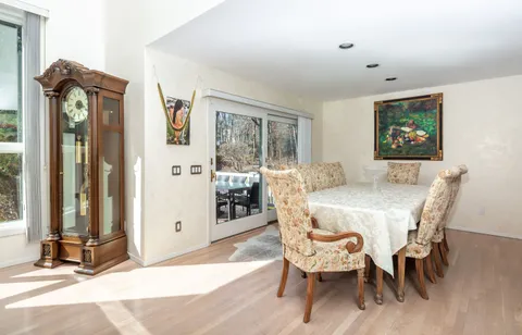 2784 Deerfield Road, Sag Harbor, NY 11963