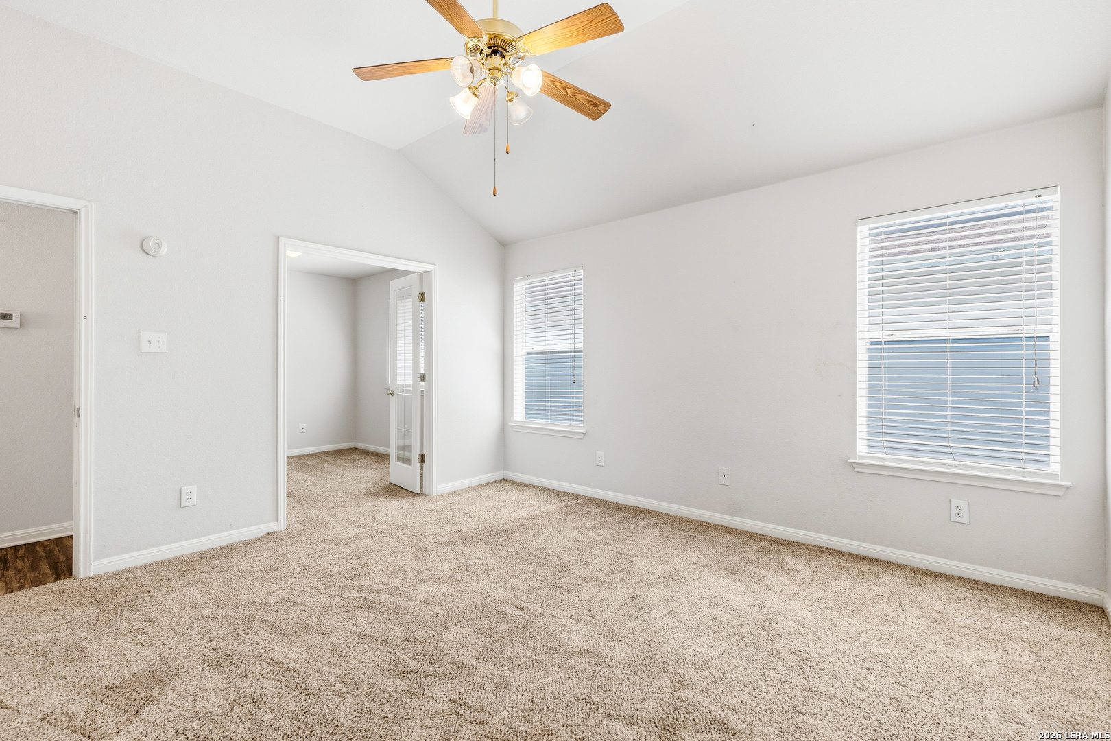8426 Sea Rim Converse, TX 78109 - Photo 16 of 38