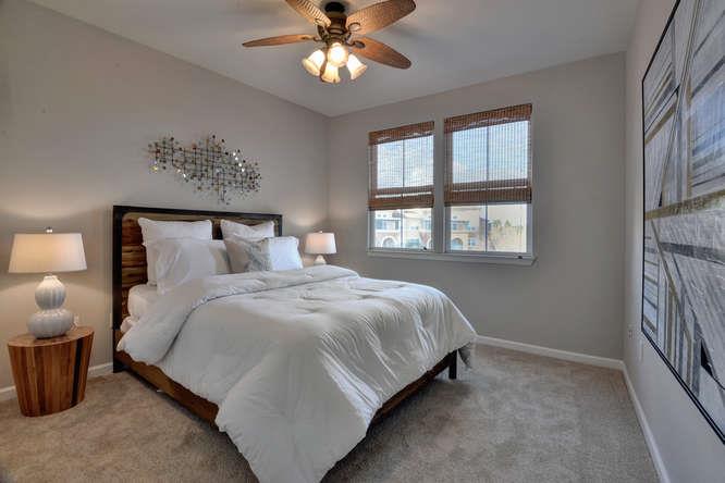 1310 Saddle Rack Street, Unit 432 San Jose, CA 95126 - Photo 5 of 10 a bedroom with a bed and a window