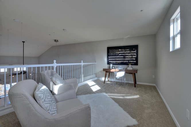 1310 Saddle Rack Street, Unit 432 San Jose, CA 95126 - Photo 6 of 10 a living room with furniture