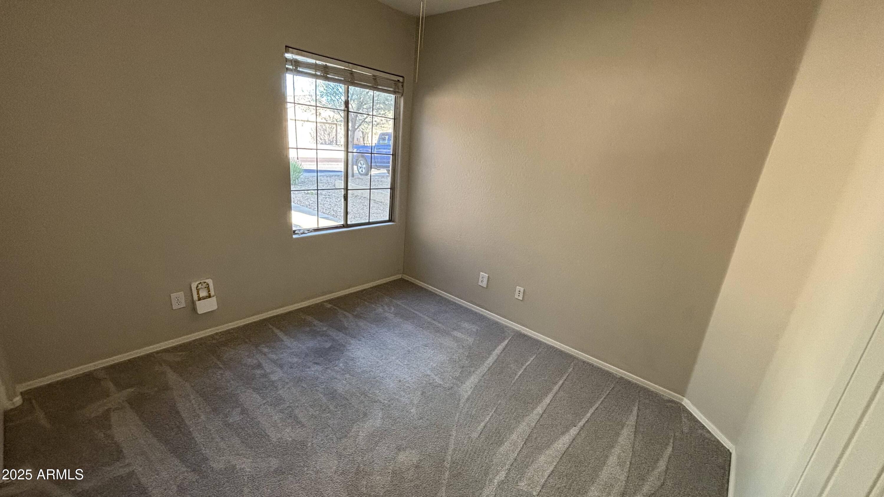 2587 West Patagonia Way Phoenix, AZ 85086 - Photo 16 of 19 a view of room with window