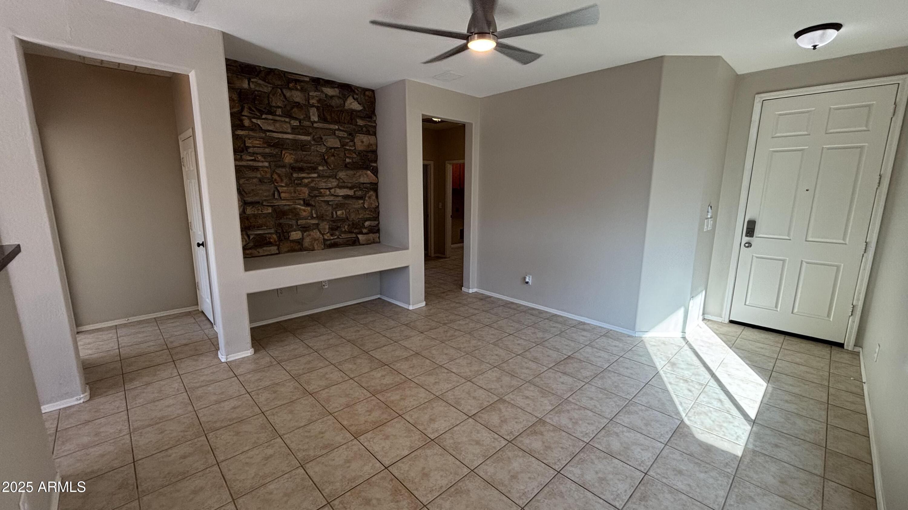 2587 West Patagonia Way Phoenix, AZ 85086 - Photo 3 of 19 a view of entryway with window