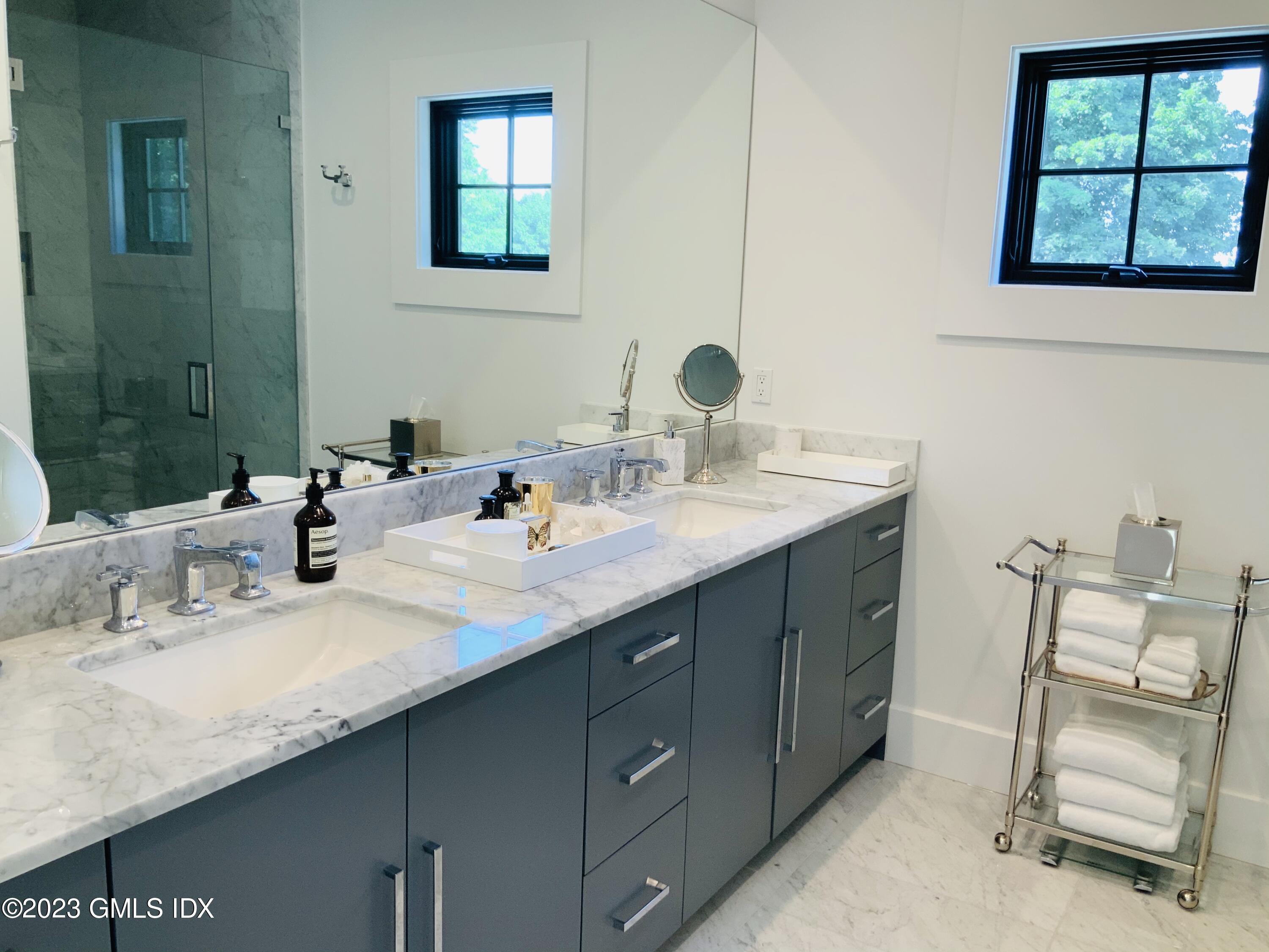 34 Wescott Street Riverside, CT 06878 - Photo 17 of 39 IMG_0346