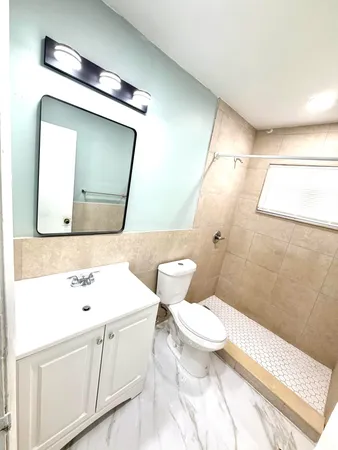 $1,700 | 218 Southwest 1st Court, Pompano Beach, FL 33060