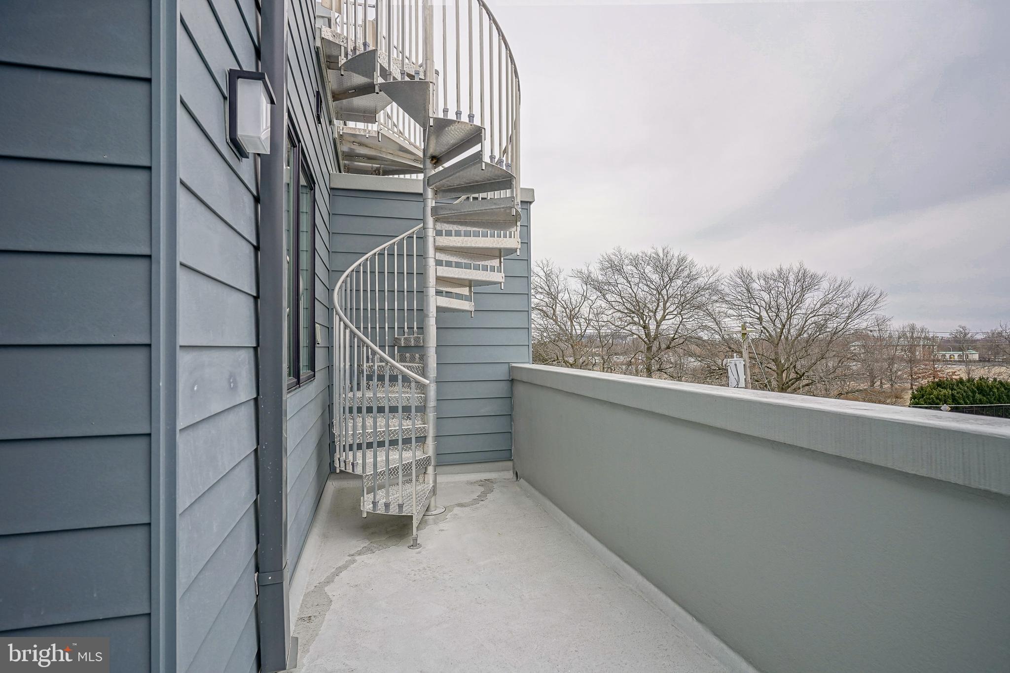 2002 Renaissance Walk, Unit 2 Philadelphia, PA 19145 - Photo 55 of 66 Balcomy off 4th floor primary suite