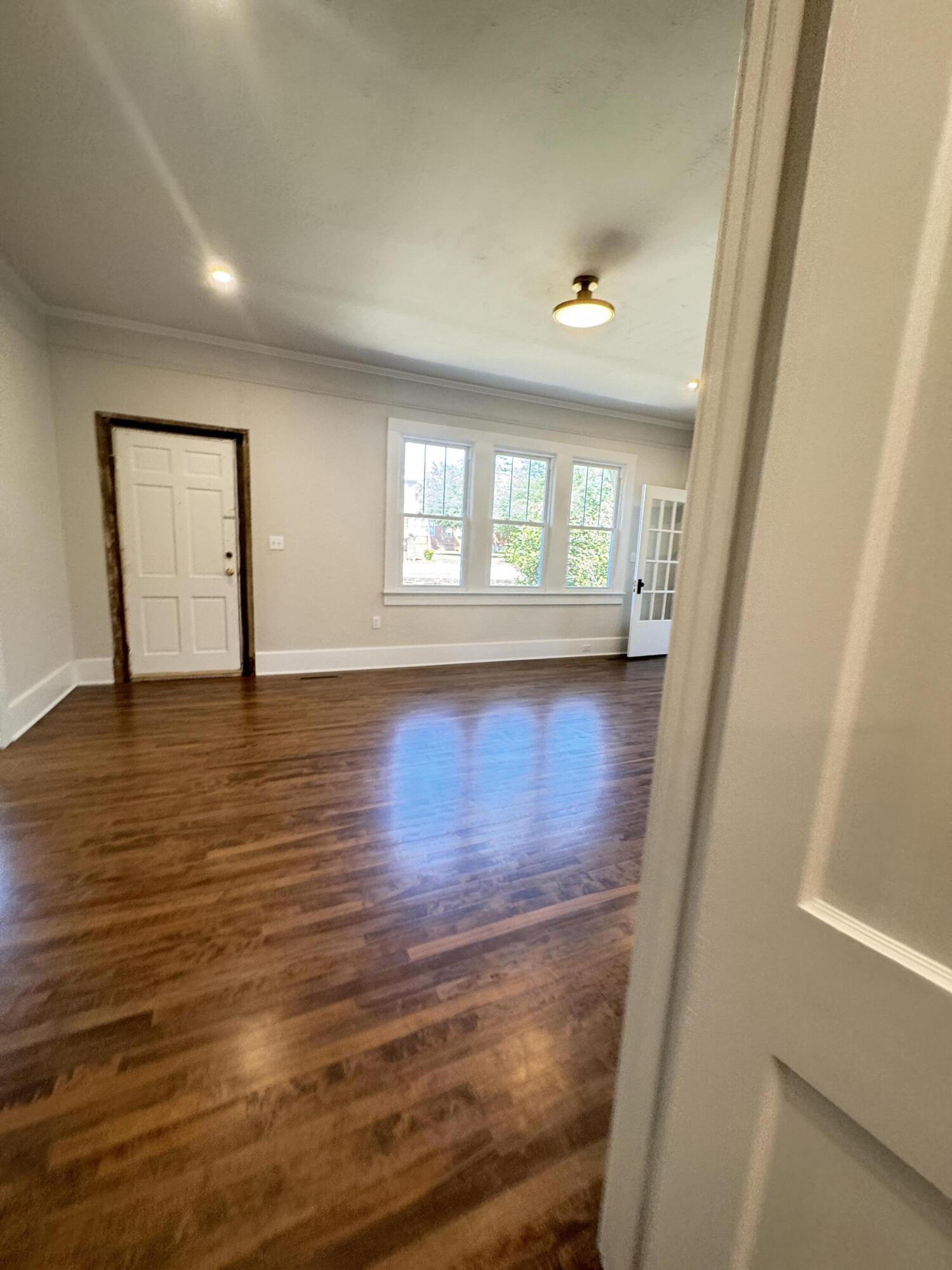 800 Hampton Street Walterboro, SC 29488 - Photo 61 of 136 800 Hampton Street (75)